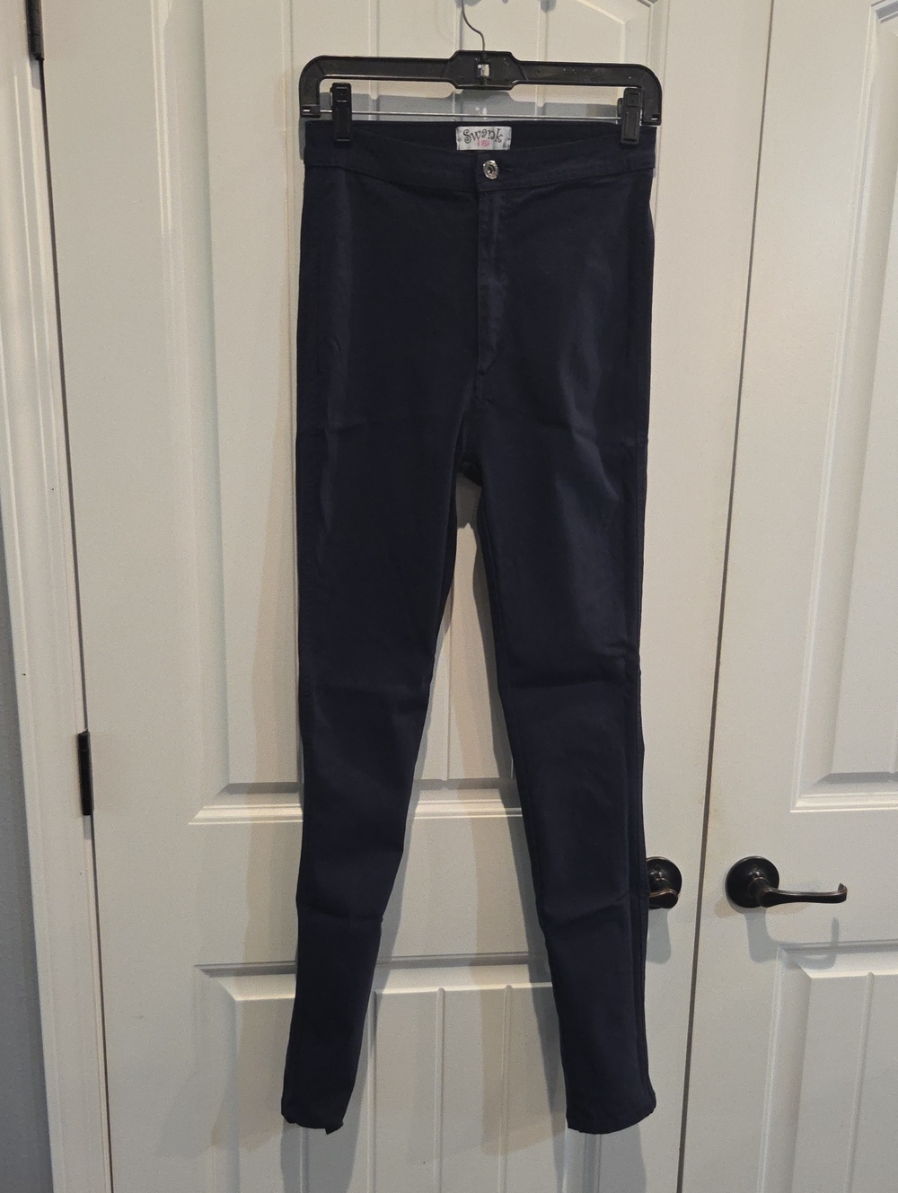 SWANK A POSH Stretch Pants Set Of 2! Black And Navy